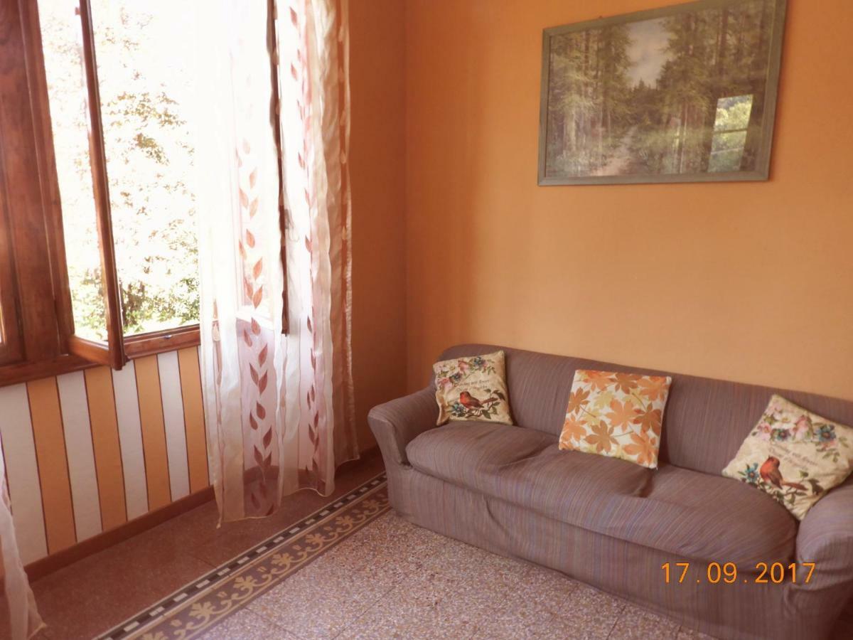 Casa Franca Lägenhet Pettenasco Exteriör bild
