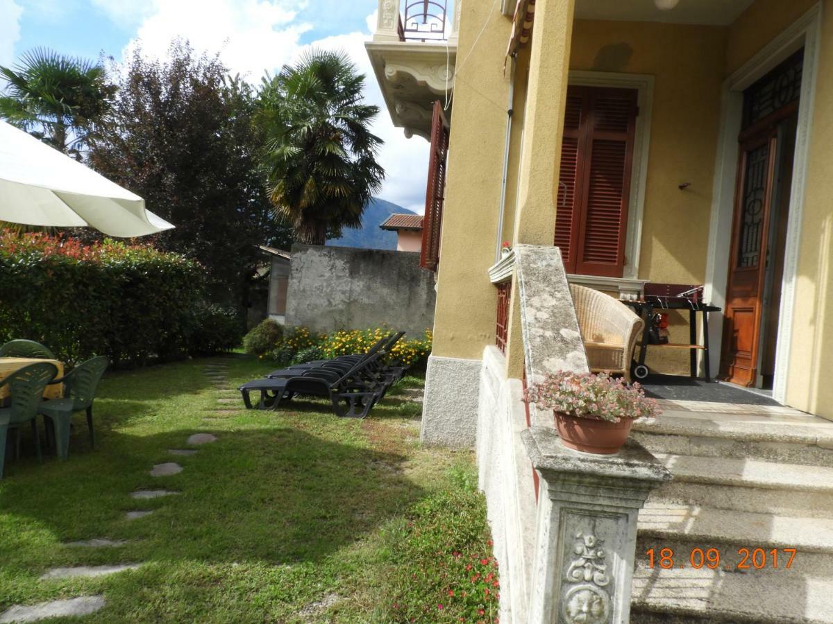 Casa Franca Lägenhet Pettenasco Exteriör bild